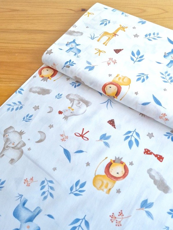 Tela Sarga Jirafas y Rinocerontes Bebés