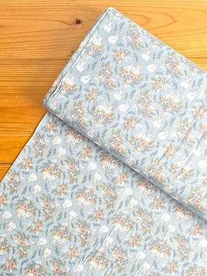 Tela Sarga Conejos y Flores Celeste