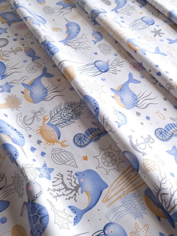 Tela Sarga Delfines y Animales Marinos Fondo Blanco