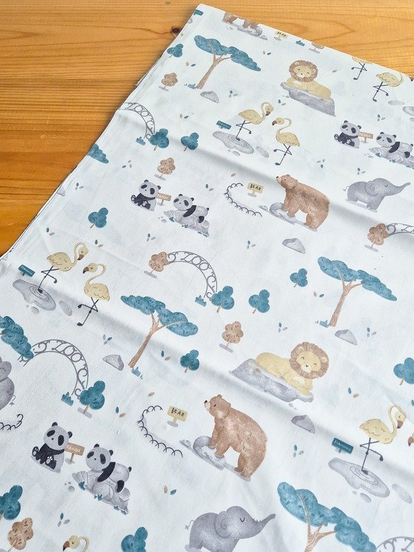 Tela Sarga Pandas, Elefantes y Osos en el Zoo