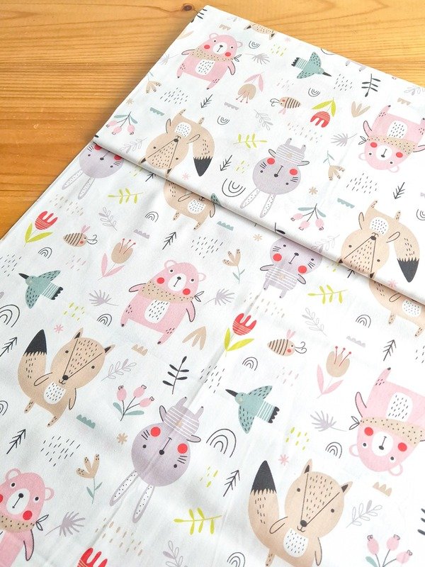 Tela Sarga Osos y Animales Pastel Tono Rosa