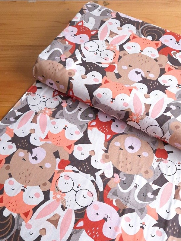 Tela Sarga Caras de Animales del Bosque con Gafas