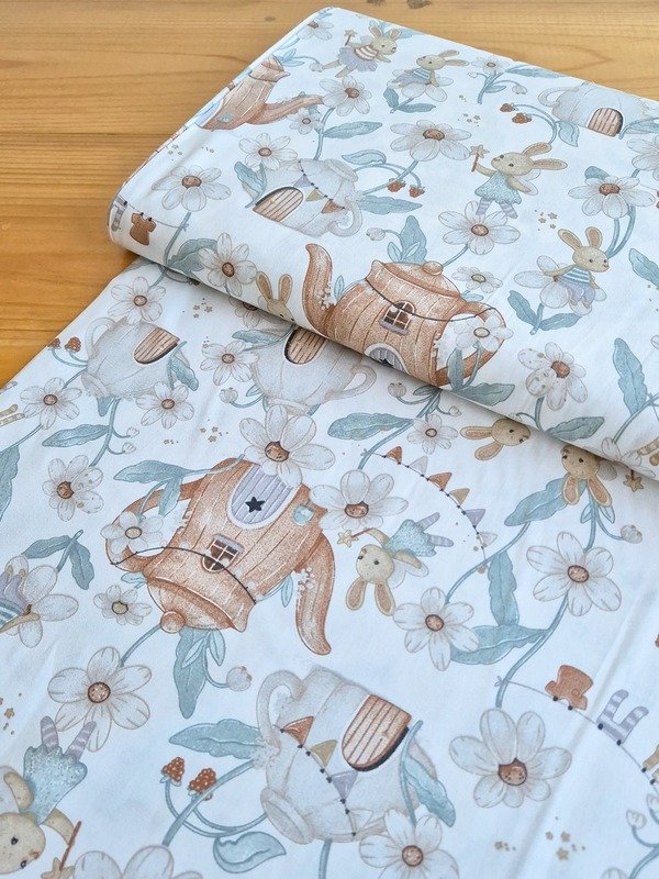 Tela Sarga Conejos Hada