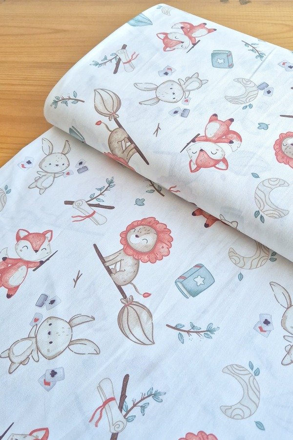 Tela Sarga Animales Magicos