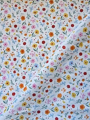 Tela Sarga Flores Ditsy