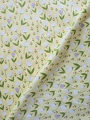 Tela Sarga Tulipanes Fondo Amarillo