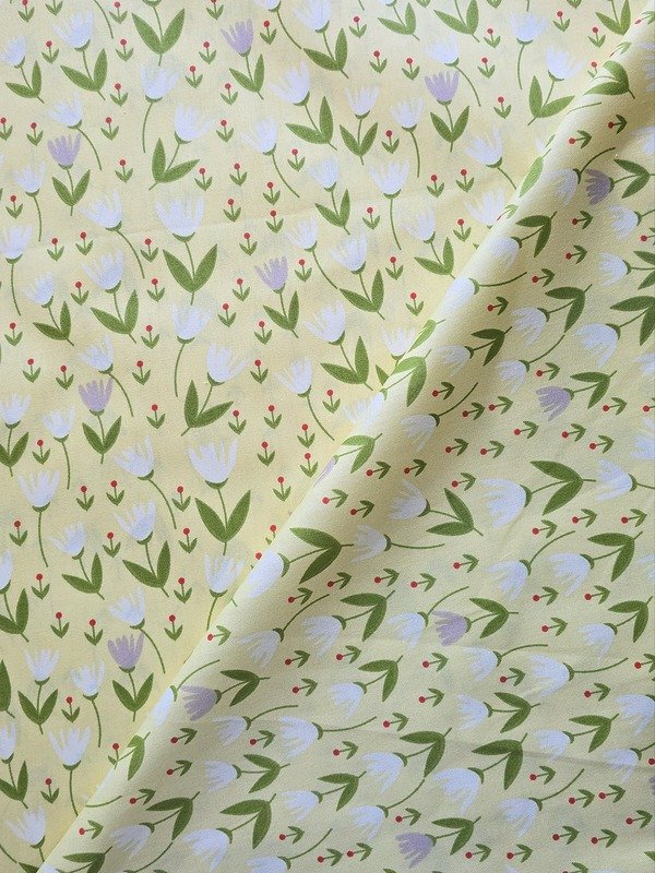 Tela Sarga Tulipanes Fondo Amarillo