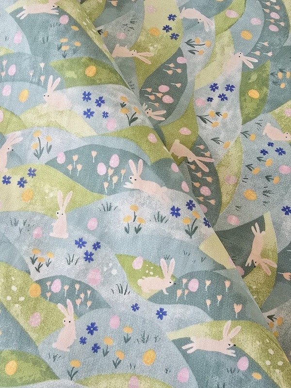 Tela Sarga Conejitos en el Valle