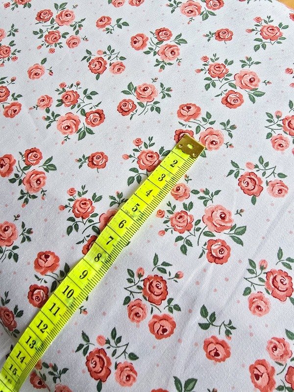 Tela Sarga Mini Rosas