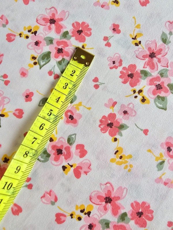 Tela Sarga Floral Pastel