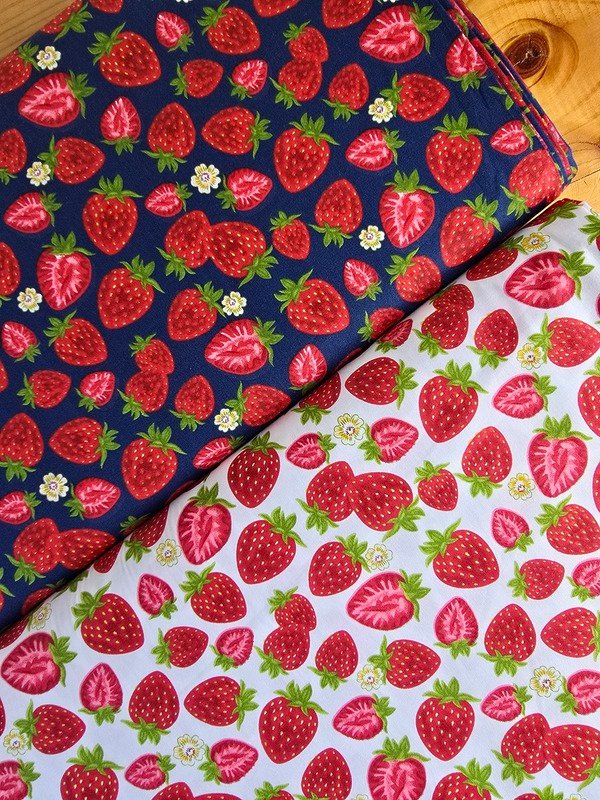 Tela Sarga Frutillas Clásicas