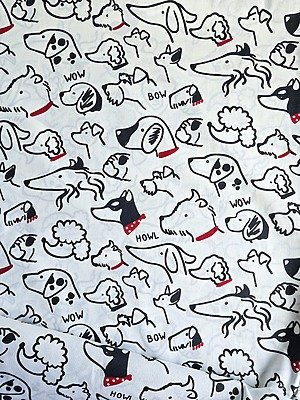 Tela Sarga Perritos en Silueta
