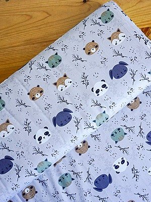 Tela Sarga Caritas de Animalitos