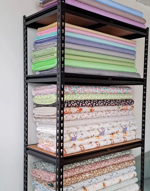 El jueves hacemos despachos🤗

www.telasaguamatina.cl

#patchwork #costuras #sewing #Chile #hechoamano
